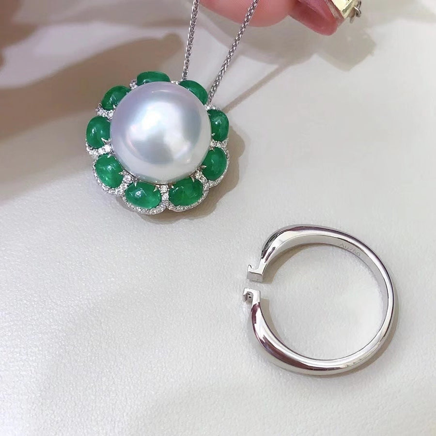 Emerald & South Sea pearl Ring/Pendant