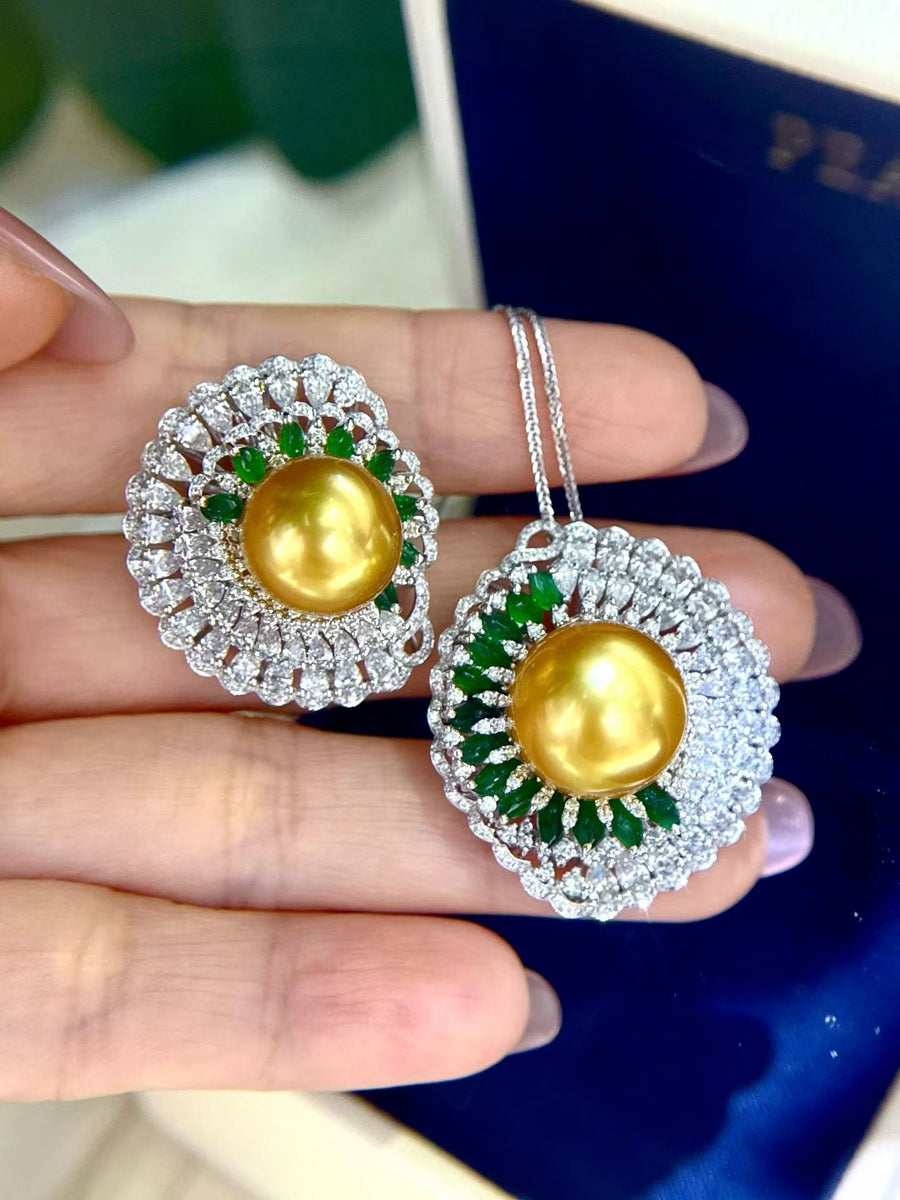 South Sea Gold & Jadeite Pendant/Ring