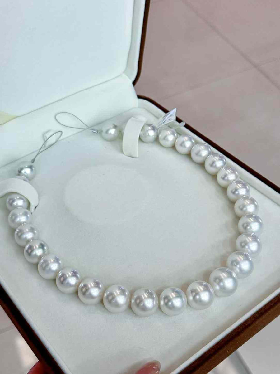 15.2-17.8mm White South Sea Pearl Necklace