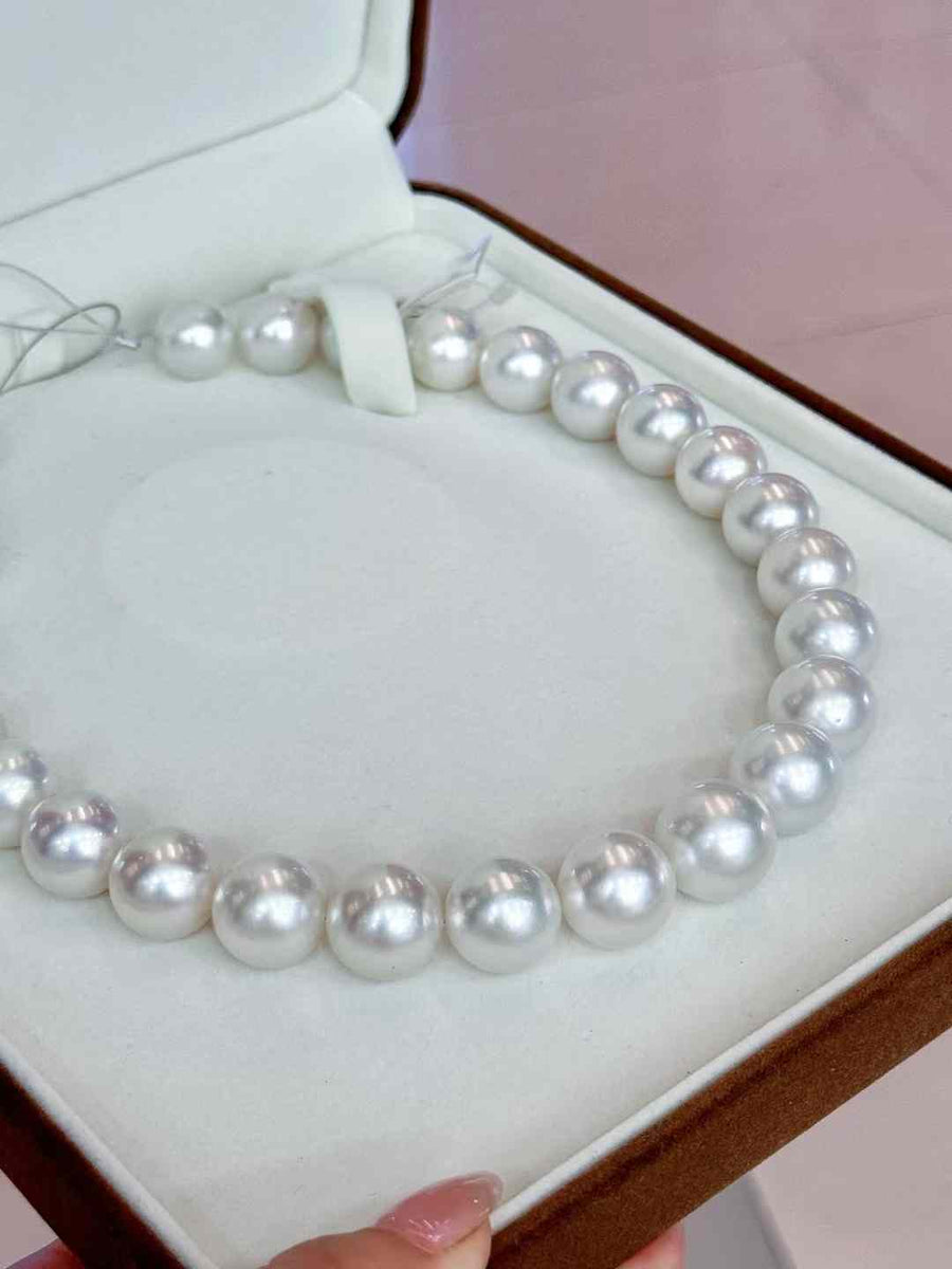 15.2-17.8mm White South Sea Pearl Necklace