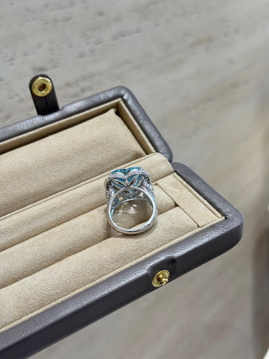 Heart-Shaped Aquamarine & Diamond Ring