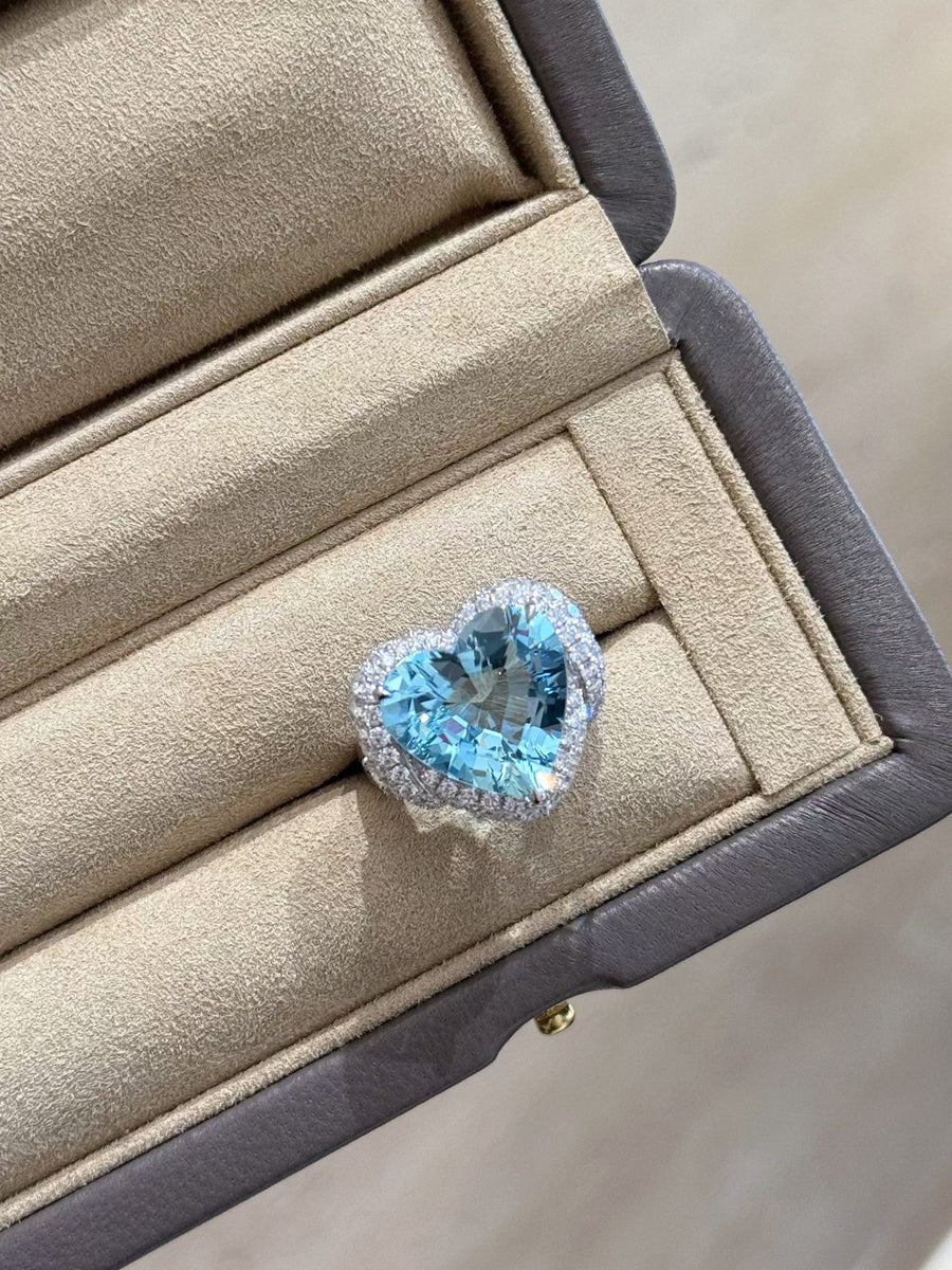 Heart-Shaped Aquamarine & Diamond Ring