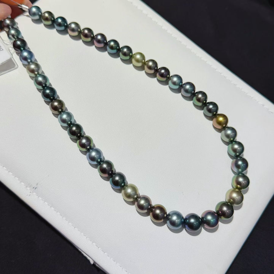 Black Queen Tahitian Pearl Necklace