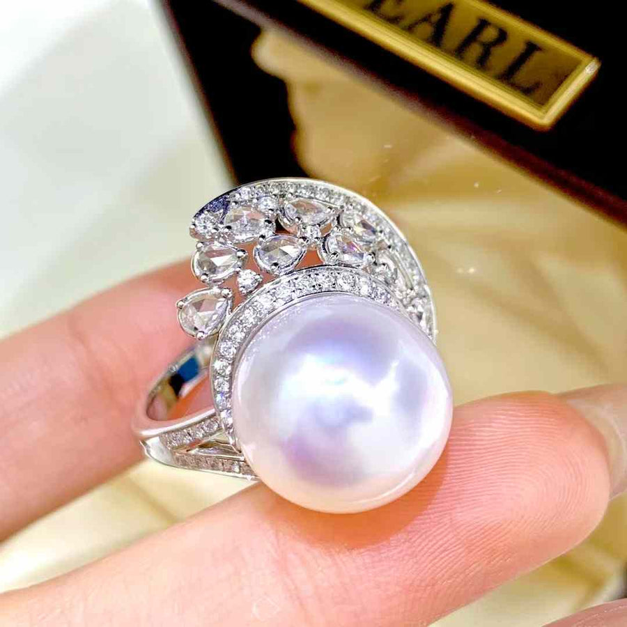 Diamond and south sea pearl ring