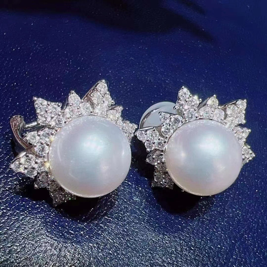 Diamond & South Sea pearl Earrings