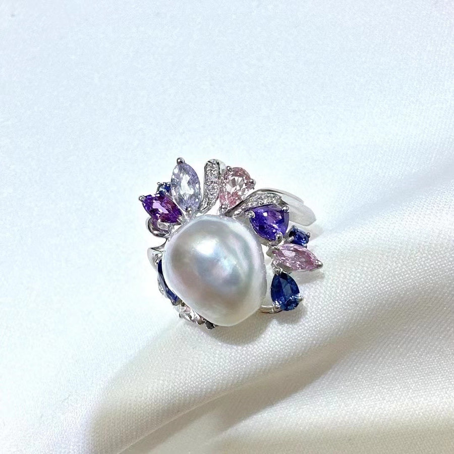 Sapphire & Keshi pearl Ring