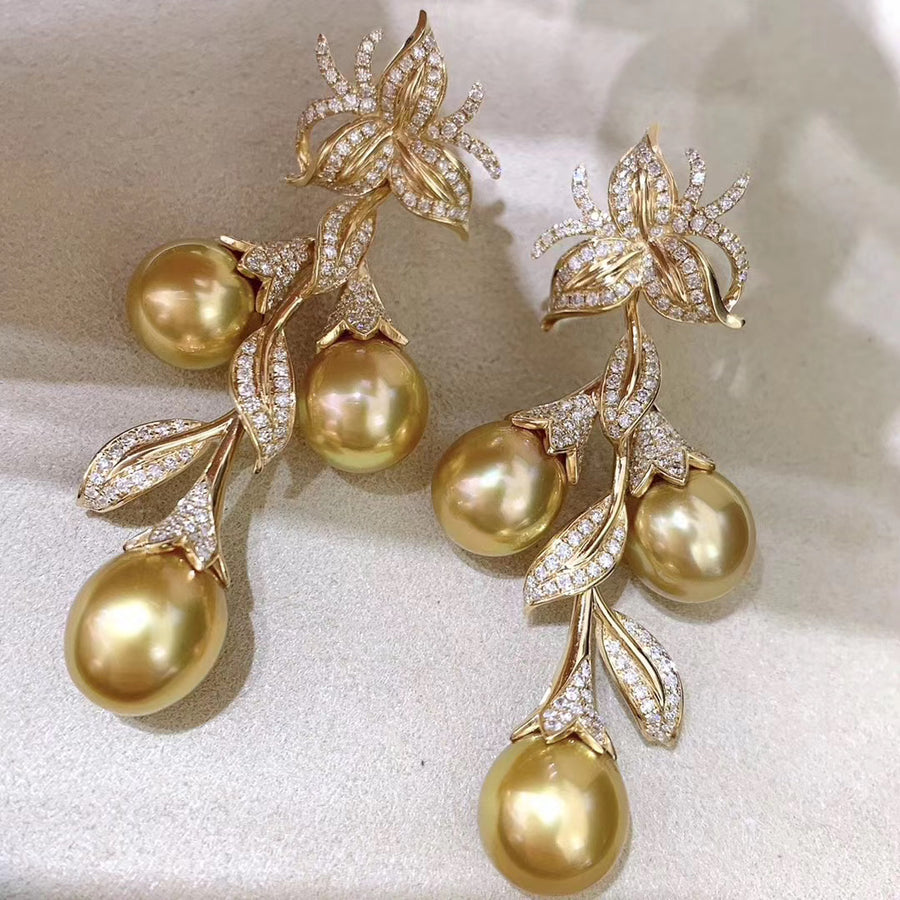 Drop shape Chakin Golden south sea pearl Earrings
