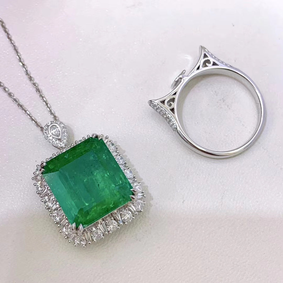 Diamond & Emerald Ring/Pendant