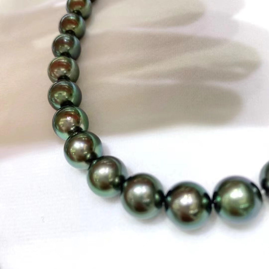 8.3-10mm Tahitian faceted pearl Necklace