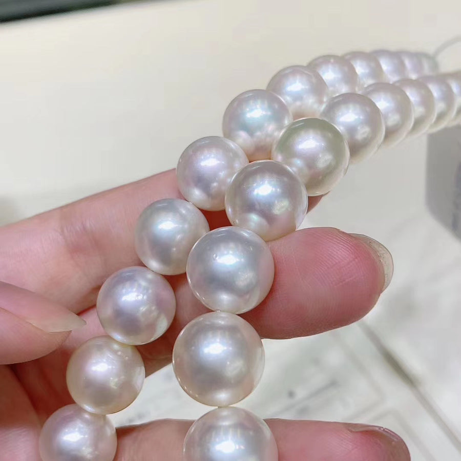 Phoenix | 11-14.7mm South Sea pearl Necklace