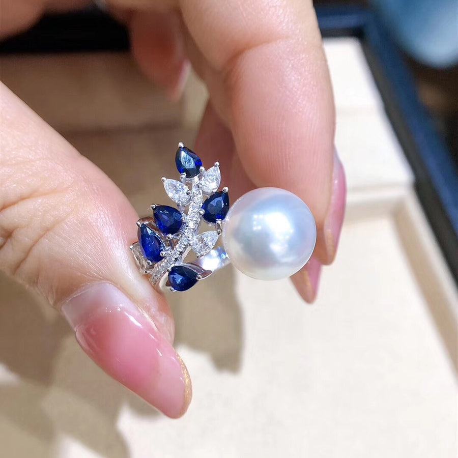 Blue sapphire and south sea pearl ring