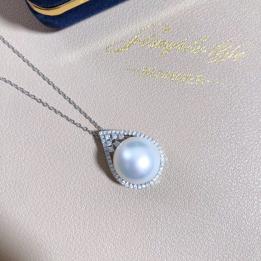 Diamond and south sea pearl pendant