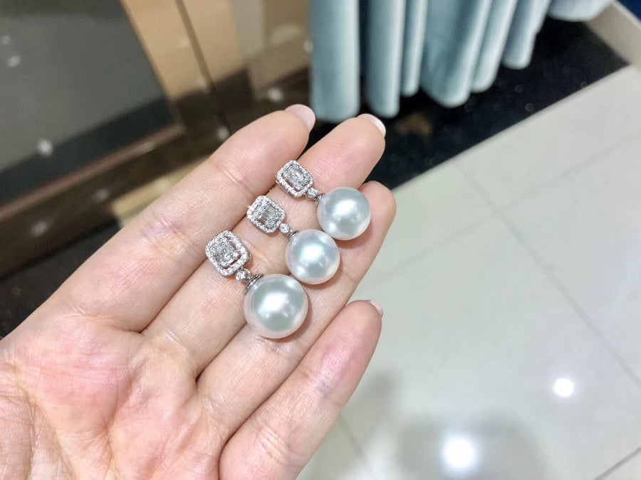 Diamond & South Sea Pearl Jewelry set