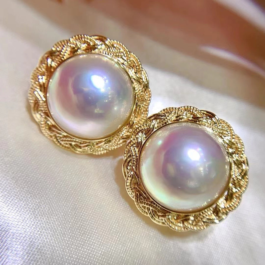 MABE pearl Earrings