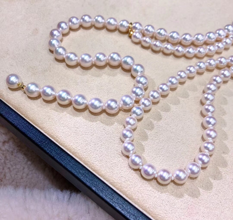 Long Ten-Nyo Akoya pearl necklace