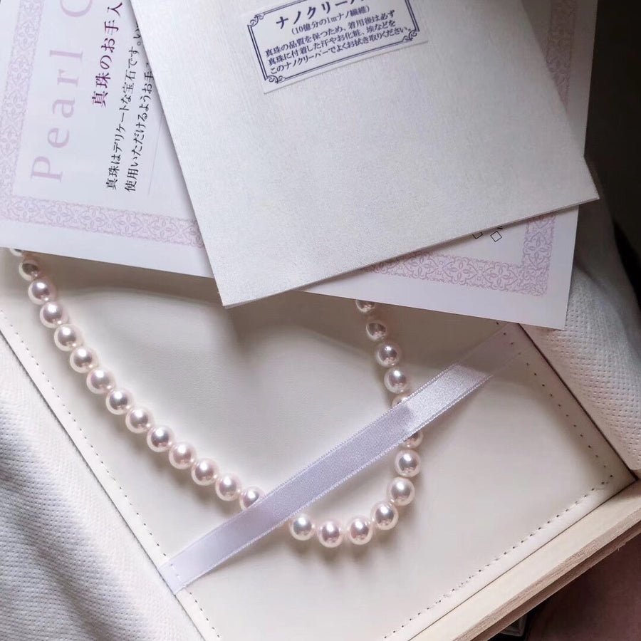 Hanadama 8-8.5mm Japanese Akoya saltwater pearl necklace