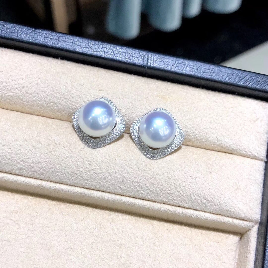 Diamond and South sea pearl ear studs /earrings