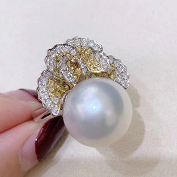 Double colors Diamond & South Sea pearl Ring