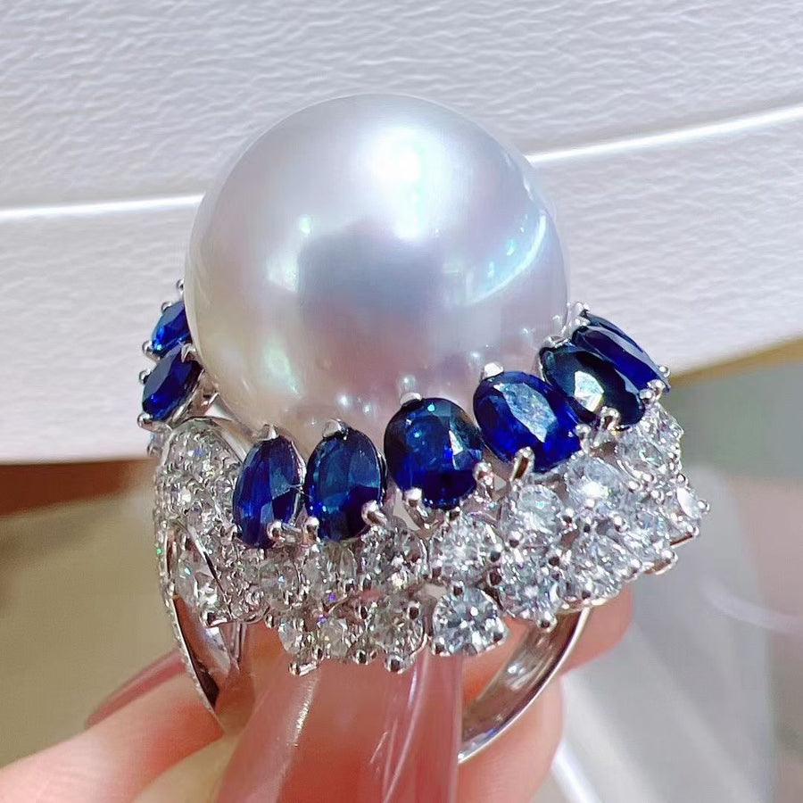 Sapphire & South sea pearl Ring