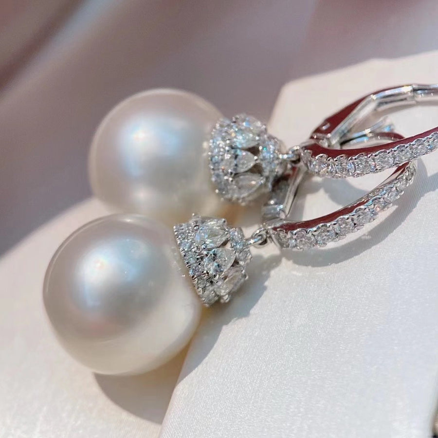 Diamond & South Sea pearl Earrings