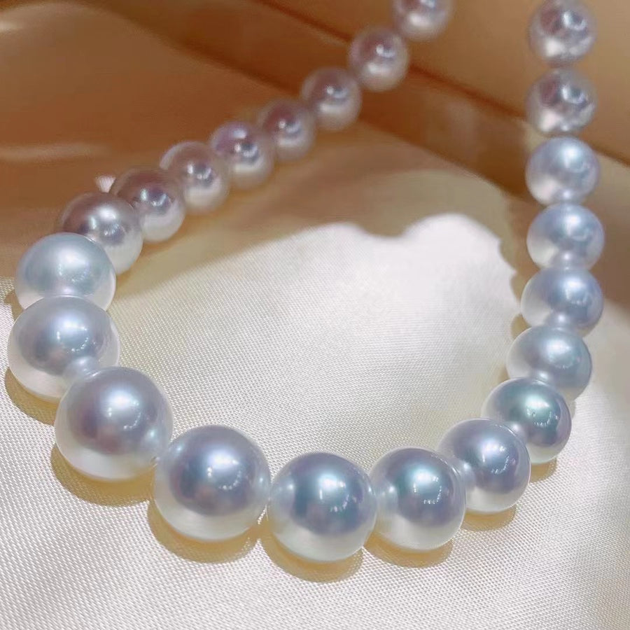 Venus | 10-12.3mm South Sea pearl Necklace& 13-14mm South Sea pearl Ring