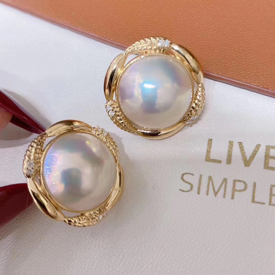 MABE pearl ear studs