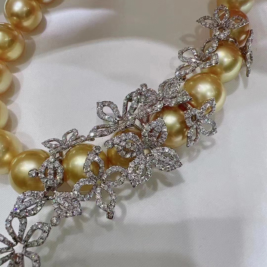 Chakin | 11-13.7MM South Sea pearl Necklace