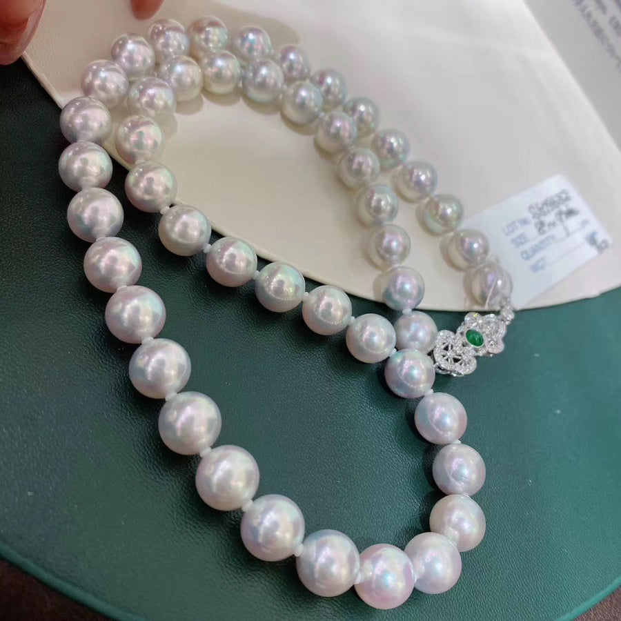 MADAMA Japanese akoya saltwater pearl necklace