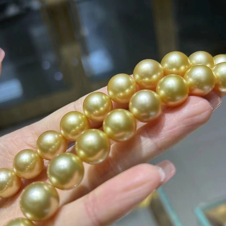 Chakin | 10-14.3MM South Sea pearl Necklace