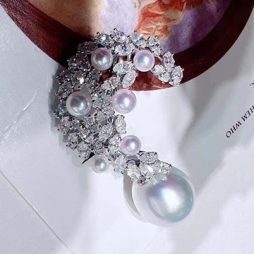 Diamond & South Sea pearl Brooch