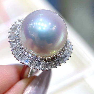 Diamond & South Sea pearl Ring