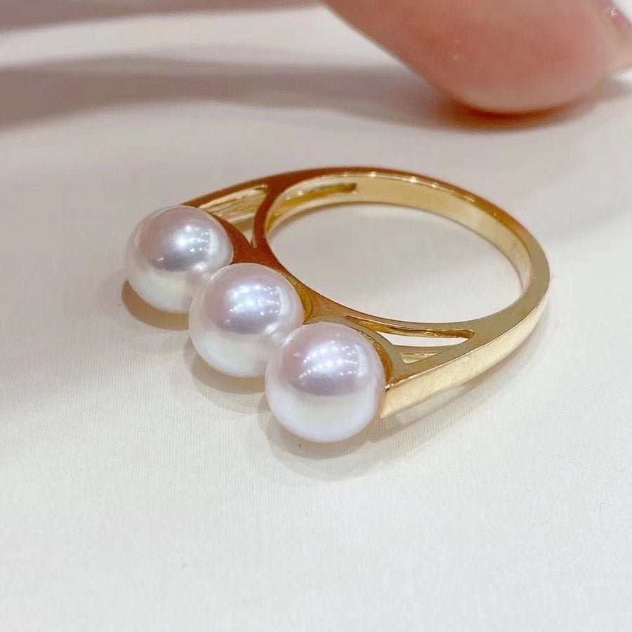 Akoya pearl Ring