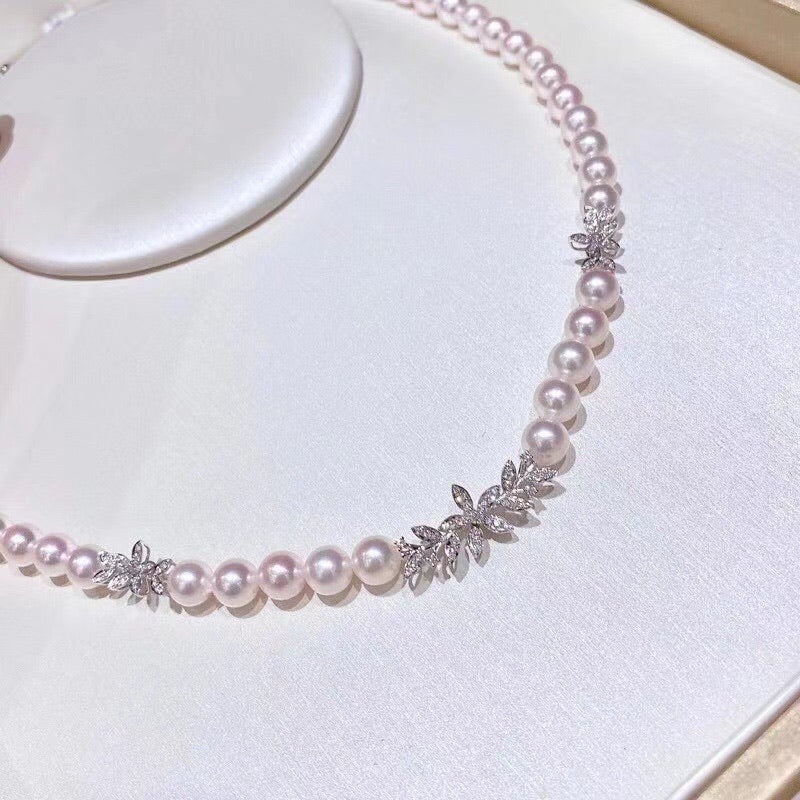 Diamond & Akoya pearl Necklace