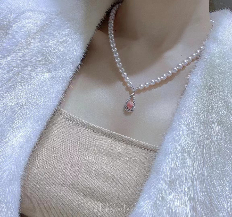 Conch pearl & Akoya pearl Necklace