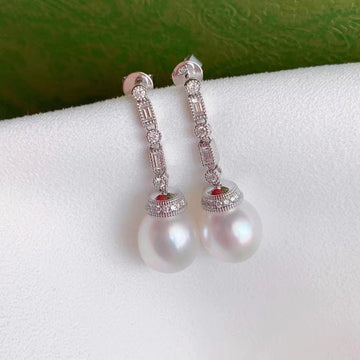 Diamond & South Sea pearl Earrings