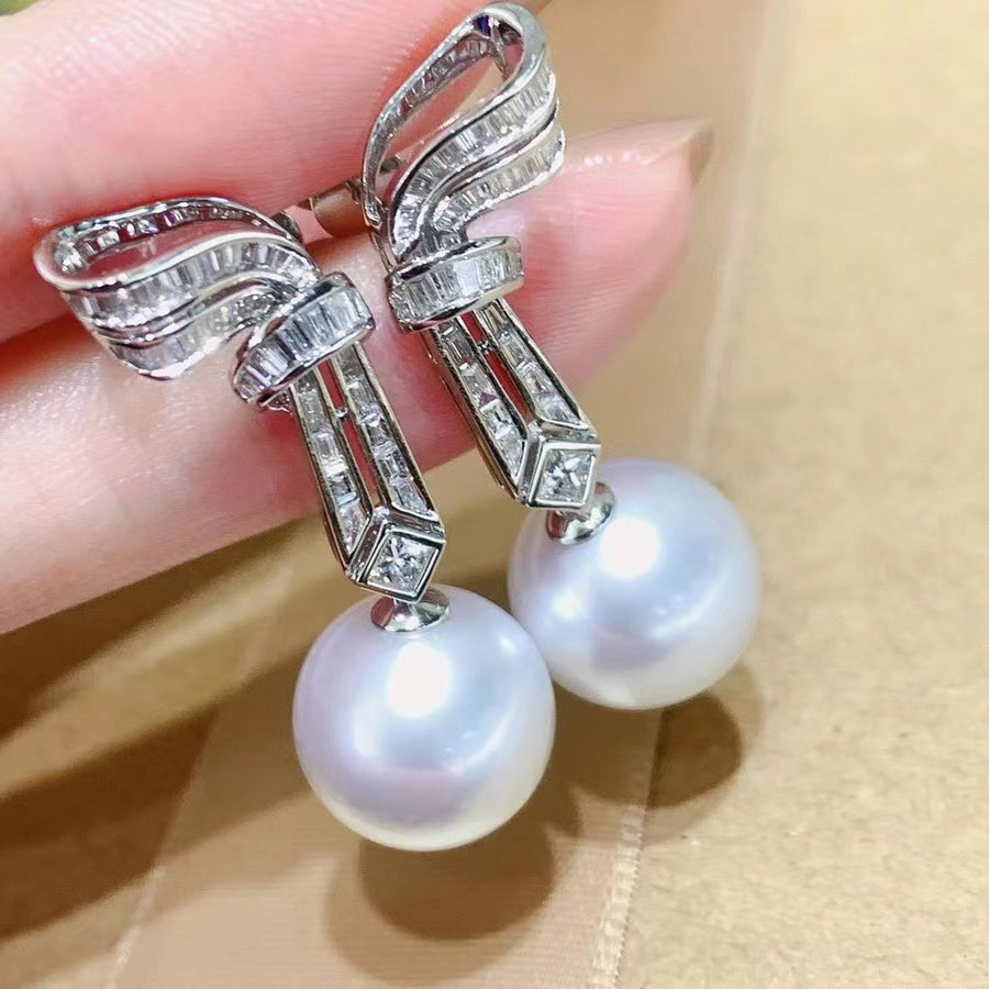 Diamond & South Sea pearl Earrings