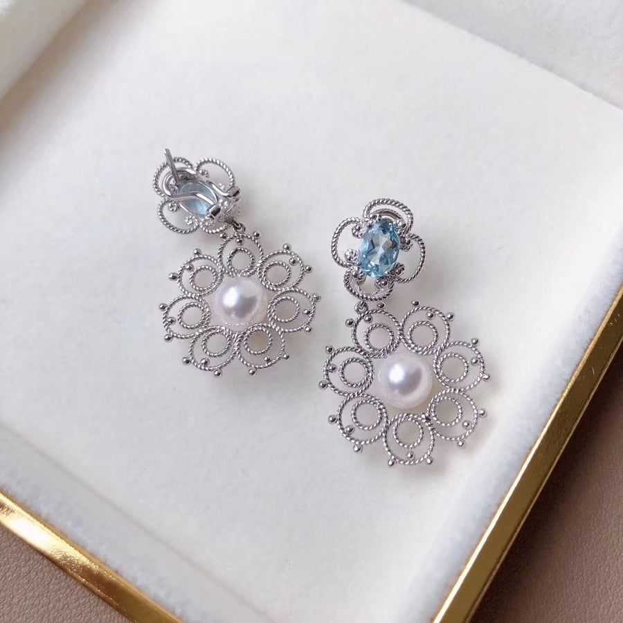 Aquamarine and Japanese Akoya Saltwater pealrs earrings