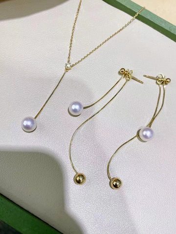 Diamond & Akoya pearl Necklace & Earrings
