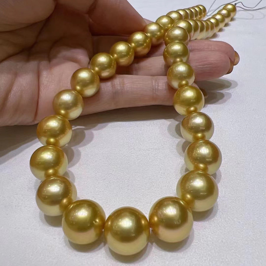 Chakin | 11-13.9mm South Sea pearl Necklace