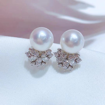 Venus | Diamond & South Sea pearl Earrings