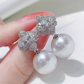 Diamond & South Sea pearl Earrings