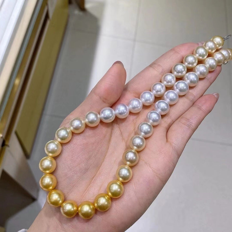 Four Season Colors | 11-11.3mm South Sea pearl Necklace