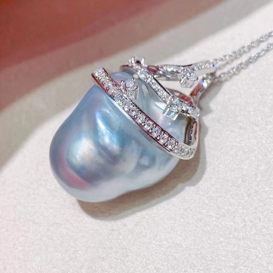Diamond & Baroque Pearl Pendant