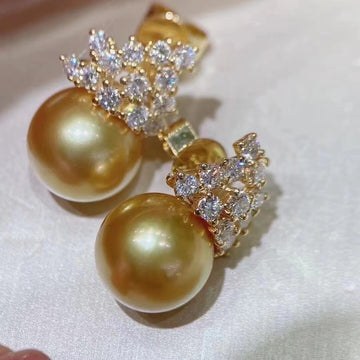 Chakin | Diamond & South Sea pearl Earrings