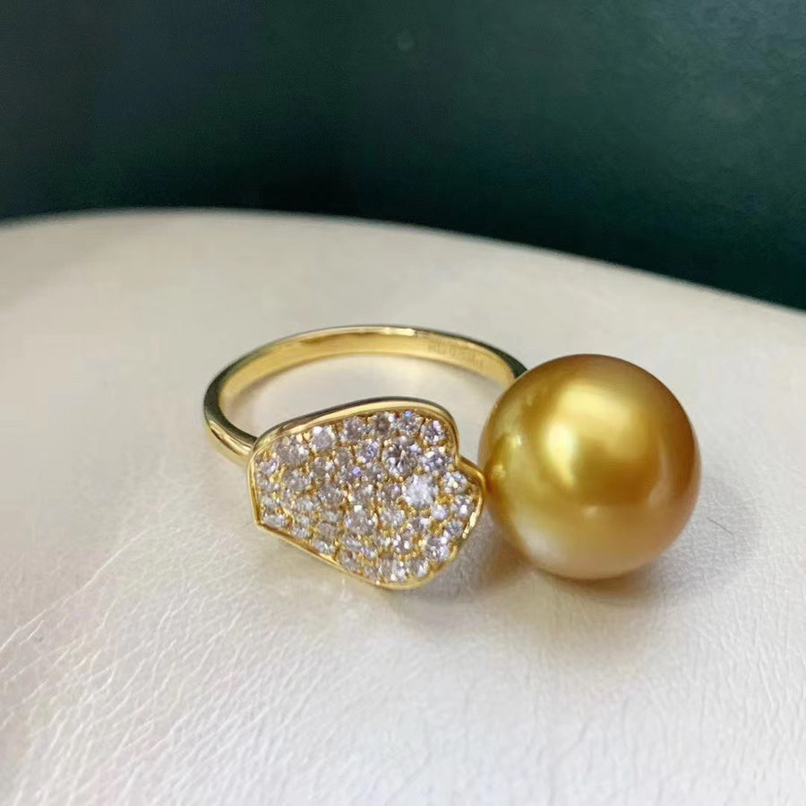 Diamond & Chakin South Sea pearl Ring
