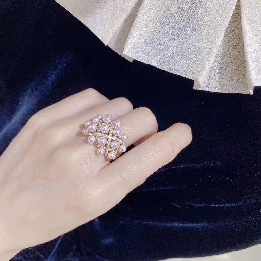 Diamond and Akoya pearl Ring
