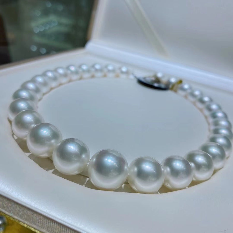 14-15.9mm South Sea pearl Necklace