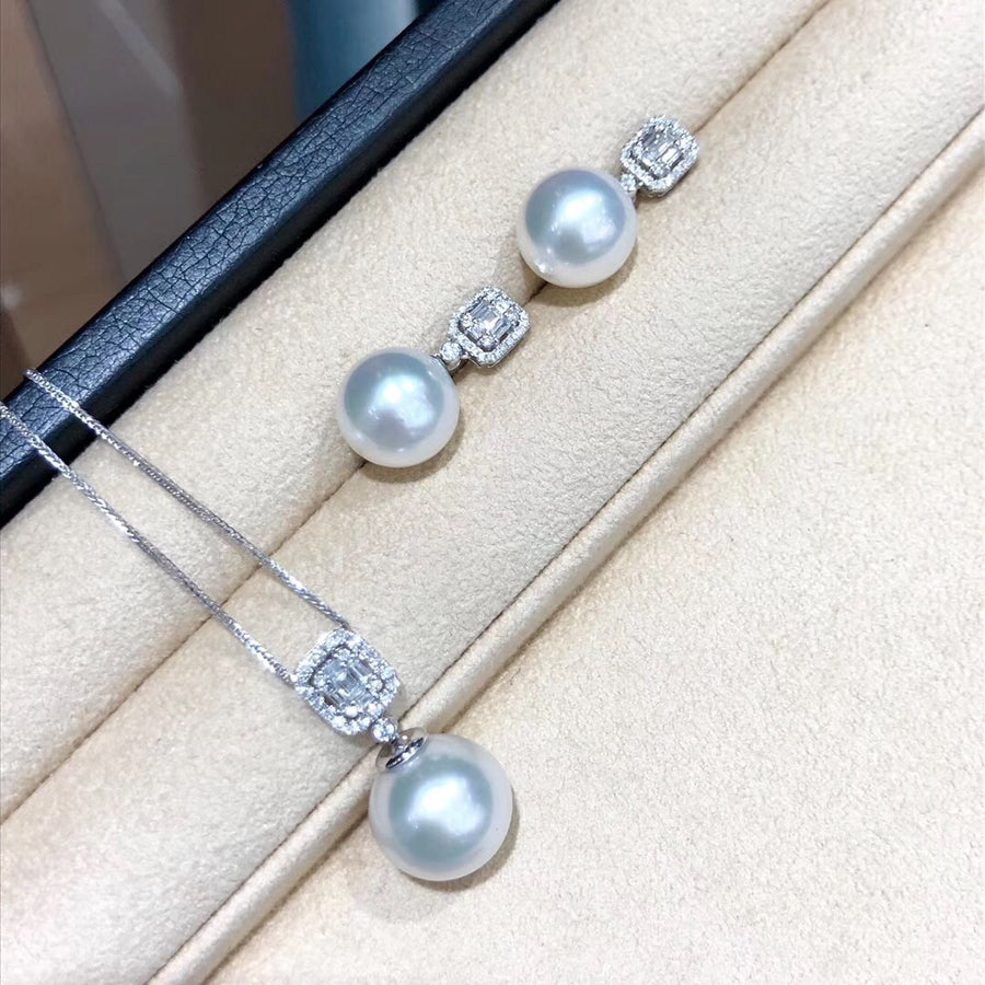 Diamond & South Sea Pearl Jewelry set