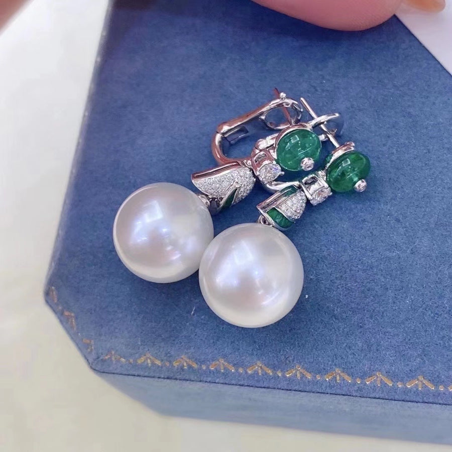 Emerald & South Sea pearl Earrings