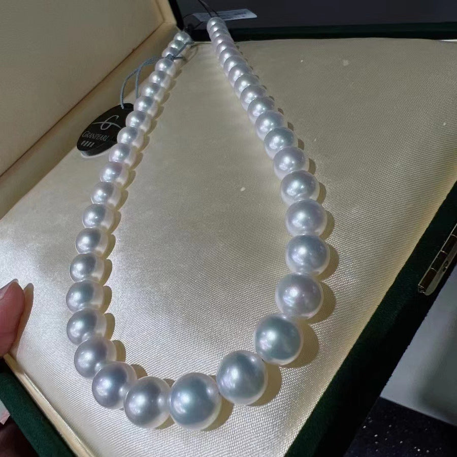 Venus | 9-11.5mm South Sea pearl Necklace